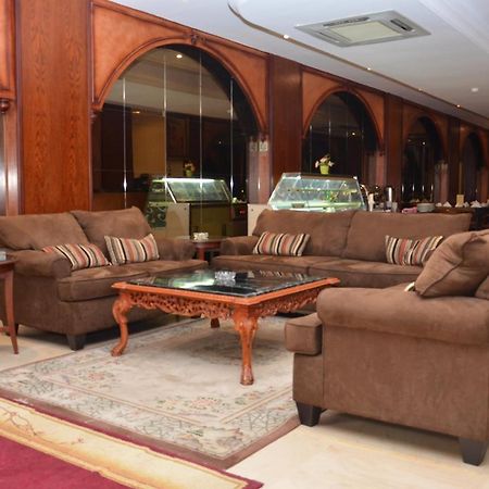 Al Higgi Hotel Yanbu Esterno foto