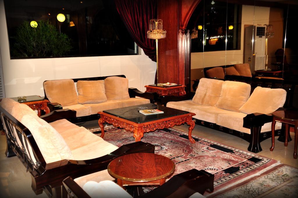 Al Higgi Hotel Yanbu Esterno foto