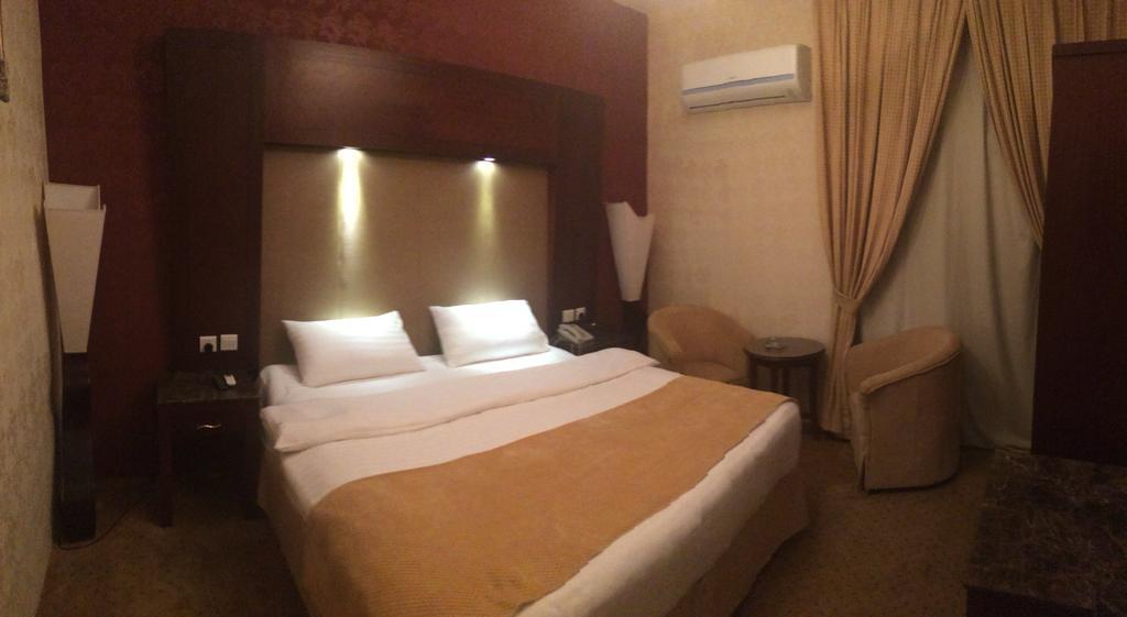 Al Higgi Hotel Yanbu Esterno foto