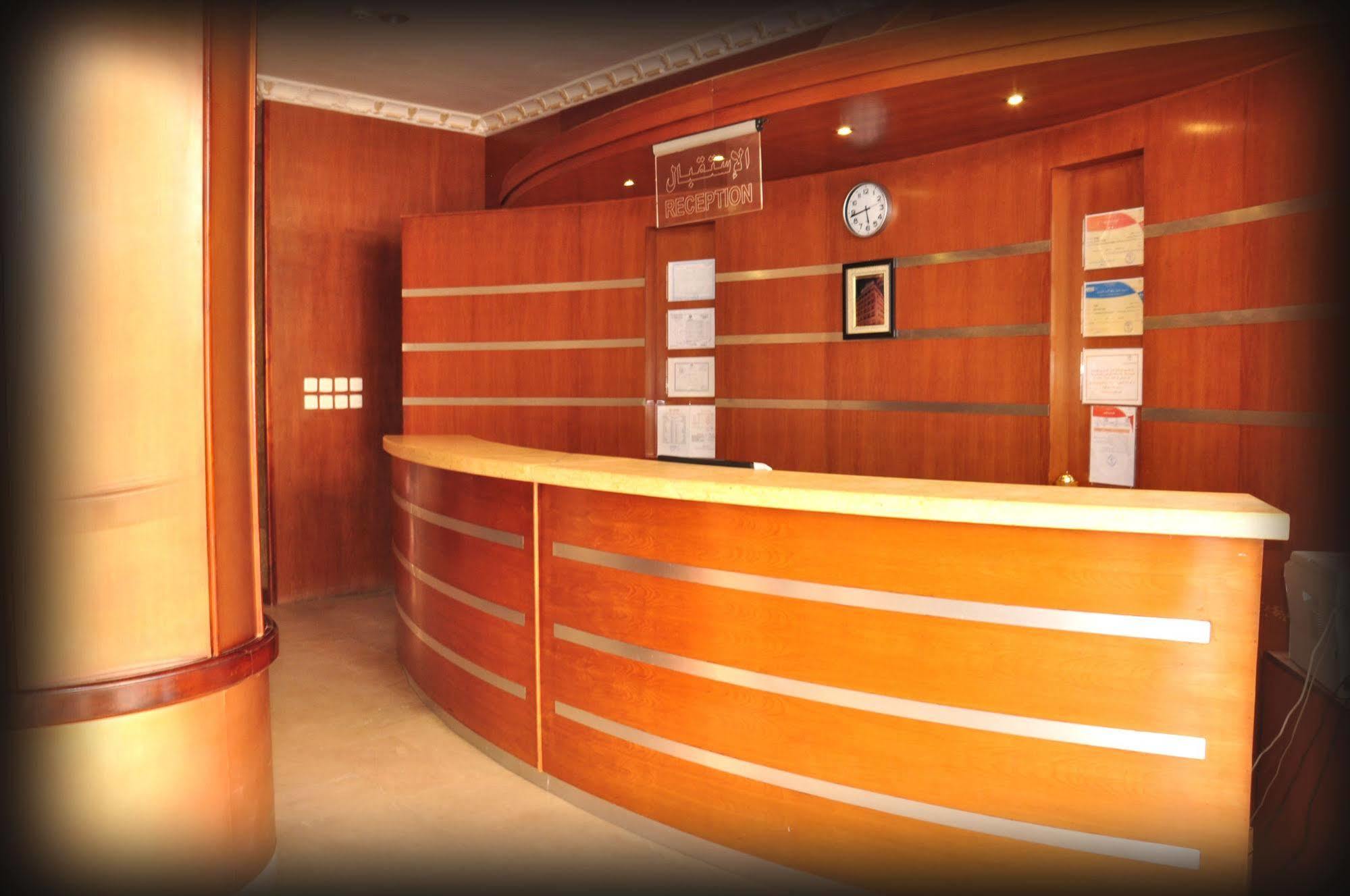 Al Higgi Hotel Yanbu Esterno foto